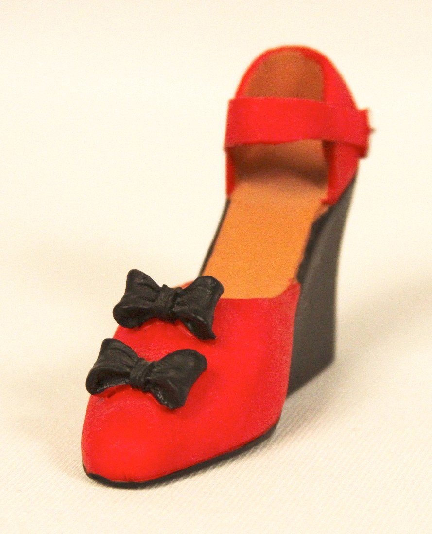 My Treasure' Red Mary Jane Wedge Collectible Miniature : "My Treasure' Red Mary Jane Wedge Collectible Miniature Shoe BD154. Great Condition! SH12KE. 'My Treasure' Red Mary Jane Wedge Collectible Miniature Shoe with two decorative bows. Circa 1999. Thank yo