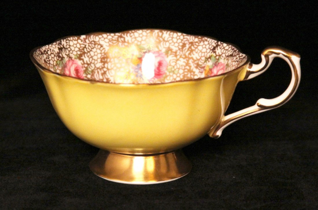 Paragon China Pink Flowers in Gold Gilt and Yellow Acce: Paragon China Pink Flowers in Gold Gilt and Yellow Accent BD168. Vintage Condition! YH12HB. This wonderful bone china from Paragon tea cup is completely laced with an ornate flower gilt pattern with p