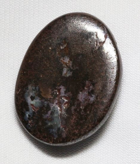 Boulder Opal (51.85ct.) BO71: Boulder Opal (51.85ct.) BO71. Excellent Condition! LG4FD. One Boulder Opal pendant weighing 51.85ctw. Thank you for viewing this lot. We are always adding new inventory and new auctions, so check back