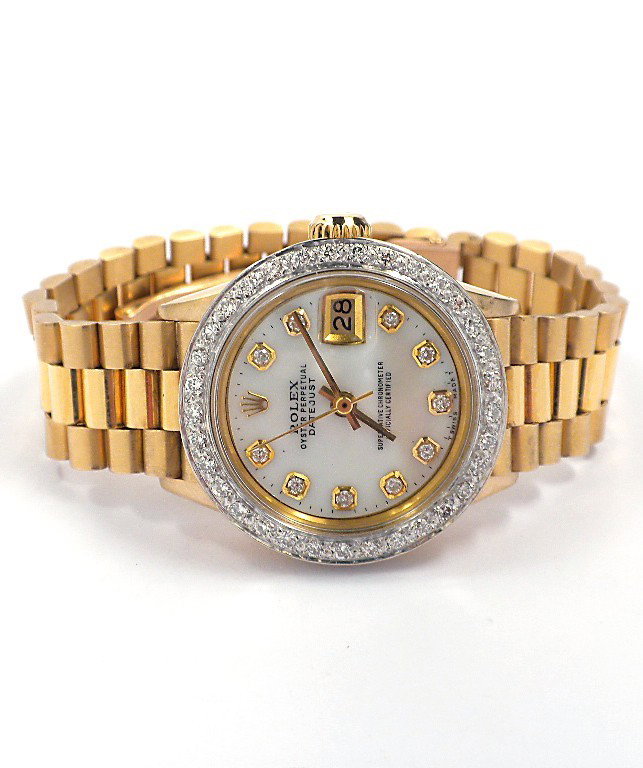Ladies 18KT Yellow Gold Rolex Diamond DateJust Wristwat: "Ladies 18KT Yellow Gold Rolex Diamond DateJust Wristwatch A3393. Great Condition! YE1324VP. One ladies, hand crafted and machine milled Rolex Lady President the DateJust model wristwatch electronical