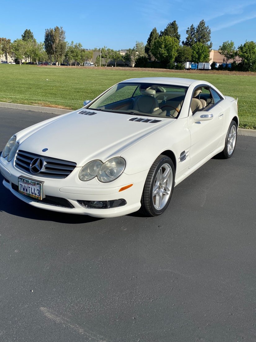 2005 MERCEDES-BENZ SL-500 ROADSTER AMG SPORTS PACKAGE: GORGEOUS 2005 MERCEDES-BENZ SL-500 ROADSTER AMG SPORTS PACKAGETITLE CLEAN IN HAND!Mileage: ~89KPlease see photos for all available information!