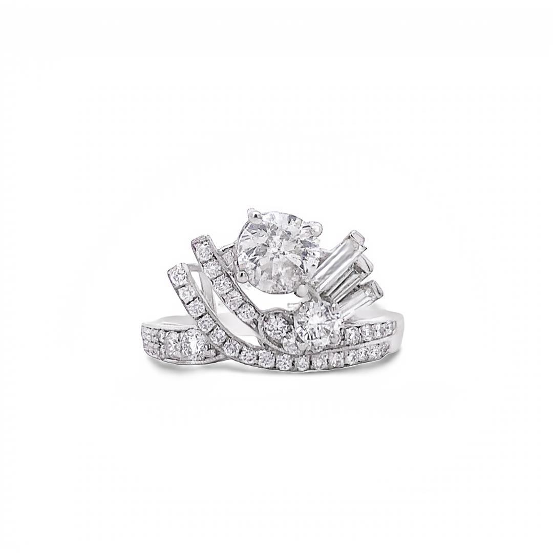 Designer Diamond Engagement Ring .88 ct: Designer Diamond Engagement Ring .88ct. Please see Photos and Description for all available information. This unique engagement ring features a .88ct diamond in the center surrounded by round diamonds