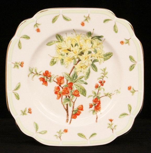 Royal Albert "Botanical Teas" Plate ED886: Royal Albert Botanical Teas" Plate ED886. Excellent Vintage Condition! NC11HK. In original Royal Albert box, non-used and brand new! Ever the romantic, always catering for the feminine: that's Royal A