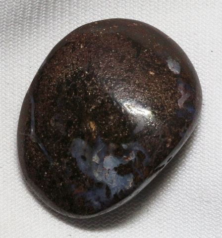 Boulder Opal (51.1ct.) BO144: Boulder Opal (51.1ct.) BO144. Excellent Condition! JW4RQ. One Boulder Opal weighing 51.1ctw. Thank you for viewing this lot. We are always adding new inventory and new auctions, so check back often. W