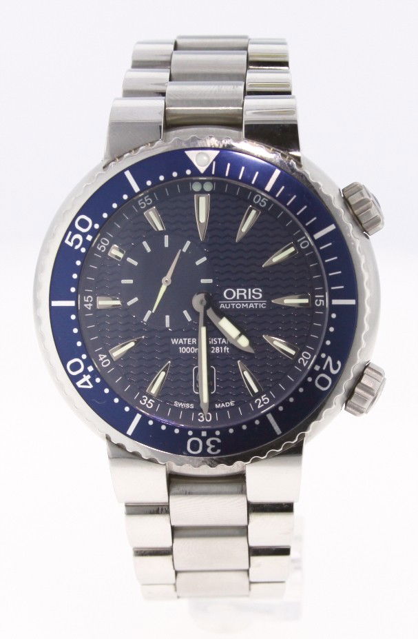 Oris Men's Diver Blue Dial Watch WBS50: "Oris Men's Diver Blue Dial Watch WBS50. Excellent Condition! RN159FM. Oris Men's Diver Small Second Blue Dial Watch. Model 7609. This vintage Oris Diver Small Second Watch is extremely stylish and fu
