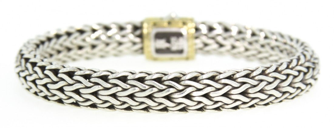 John Hardy Mens Sterling Silver and 18KT Yellow Gold Br: "John Hardy Mens Sterling Silver and 18KT Yellow Gold Bracelet WBS118. Excellent Condition! VE674MY. This is a sterling silver and 18KT yellow gold bracelet from John Hardy's Classic Chain collection.