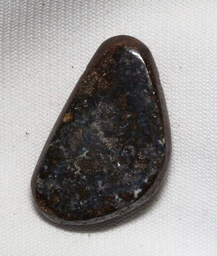 Boulder Opal (26.35ct.) BO122: Boulder Opal (26.35ct.) BO122. Excellent Condition! KT4RL. One Boulder Opal pendant weighing 26.35ctw. Thank you for viewing this lot. We are always adding new inventory and new auctions, so check bac