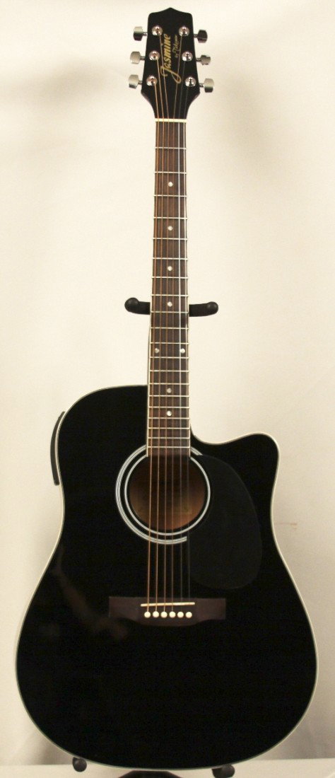 Takamine Jasmine ES341C Acoustic/Electric Cutaway Guita: Takamine Jasmine ES341C Acoustic/Electric Cutaway Guitar MGUI22. Like New Condition! GM621CN. Takamine's Jasmine line has great value and great tone. This beautiful black piano finished acoustic/elect