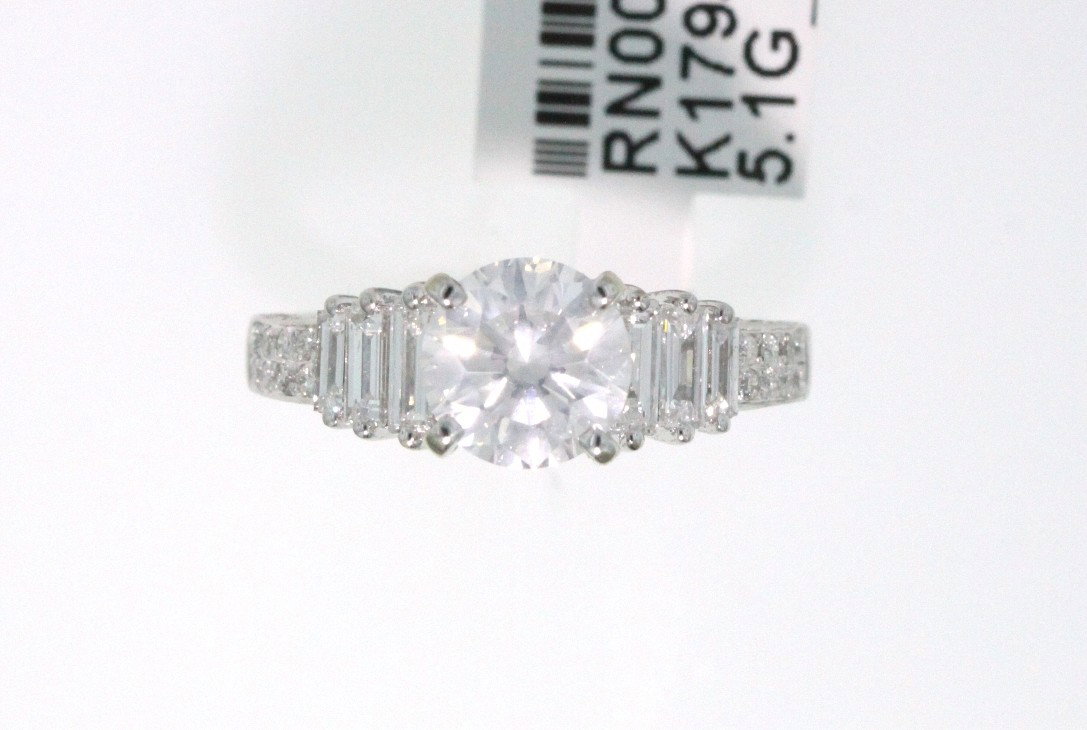 18KT White Gold 2.43ct Diamond Ring RM477: "18KT White Gold 2.43ct Diamond Ring RM477. Good Condition! JJ7885QD. One electronically tested 14KT gold ladies cast & assembled diamond solitaire pendant with chain. Condition is good. The featured 