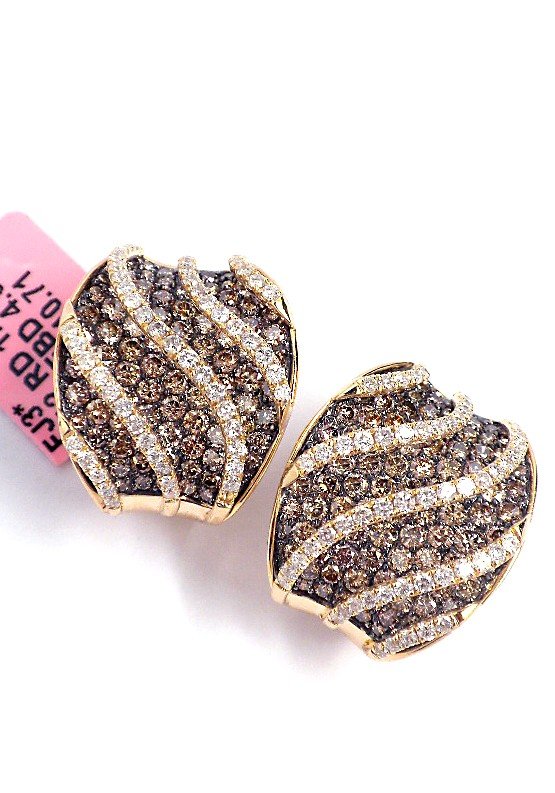 14KT Yellow Gold 5.23ct Brown and White Diamond Earring: 14KT Yellow Gold 5.23ct Brown and White Diamond Earrings FJM1069. New Condition! BD8922PS. One pair electronically tested 14KT yellow gold ladies cast and assembled diamond earrings with omega backs. 