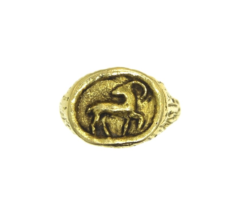 18KT Yellow Gold Tiffany & Co Ram Ring GB65: 18KT Yellow Gold Tiffany & Co Ram Ring GB65. Good Condition! BP153FW. One 18KT Yellow Gold Tiffany & Co Ram Ring. Ring size is approximately 5.75. Total weight of ring is 7.8gm. Thank you for viewing 