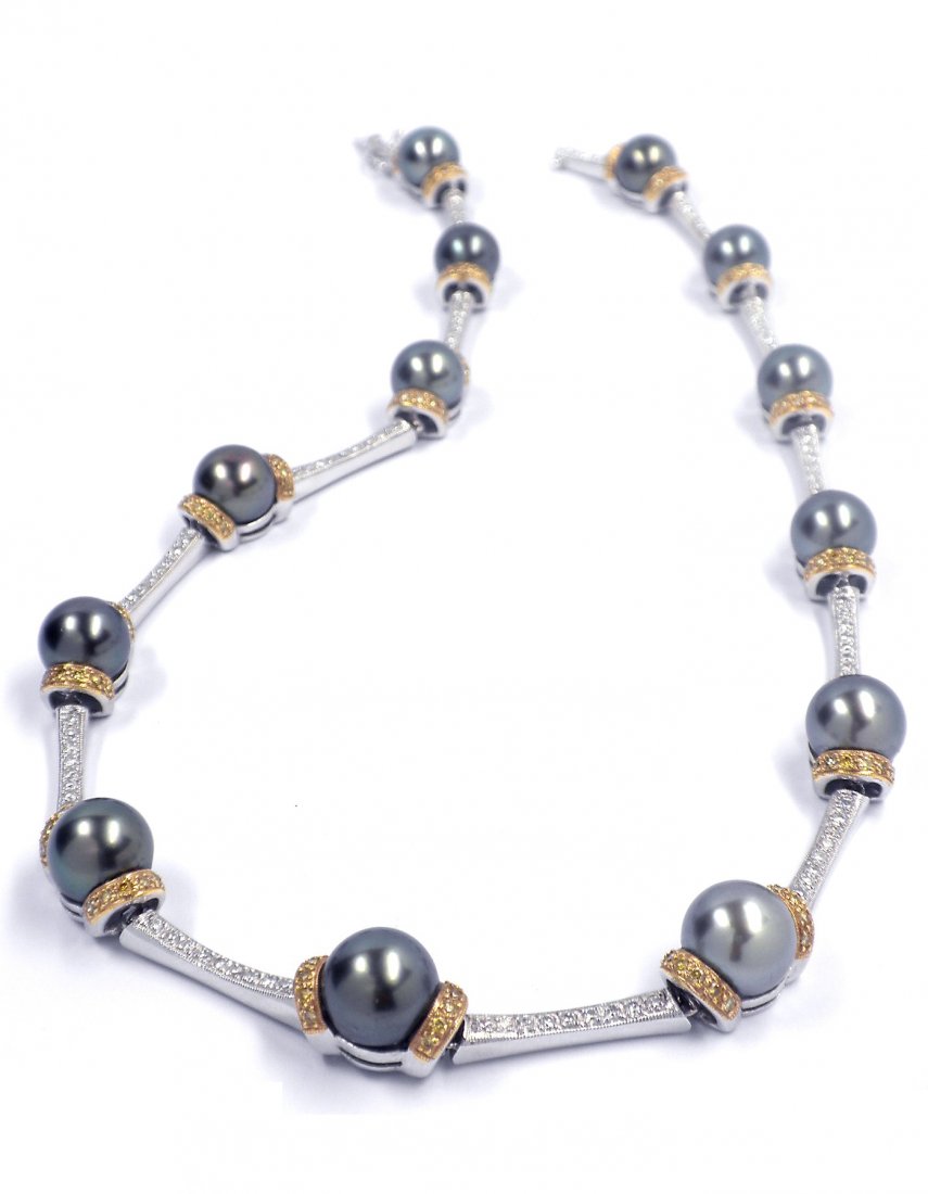 18KT White Gold 3.49ct Diamond & Tahitian Cultured Pear: 18KT White Gold 3.49ct Diamond & Tahitian Cultured Pearl Necklace GB162. Excellent Condition! FM1424ZH. One electronically tested 18KT white gold ladies cast & assembled Tahitian cultured pearl and di