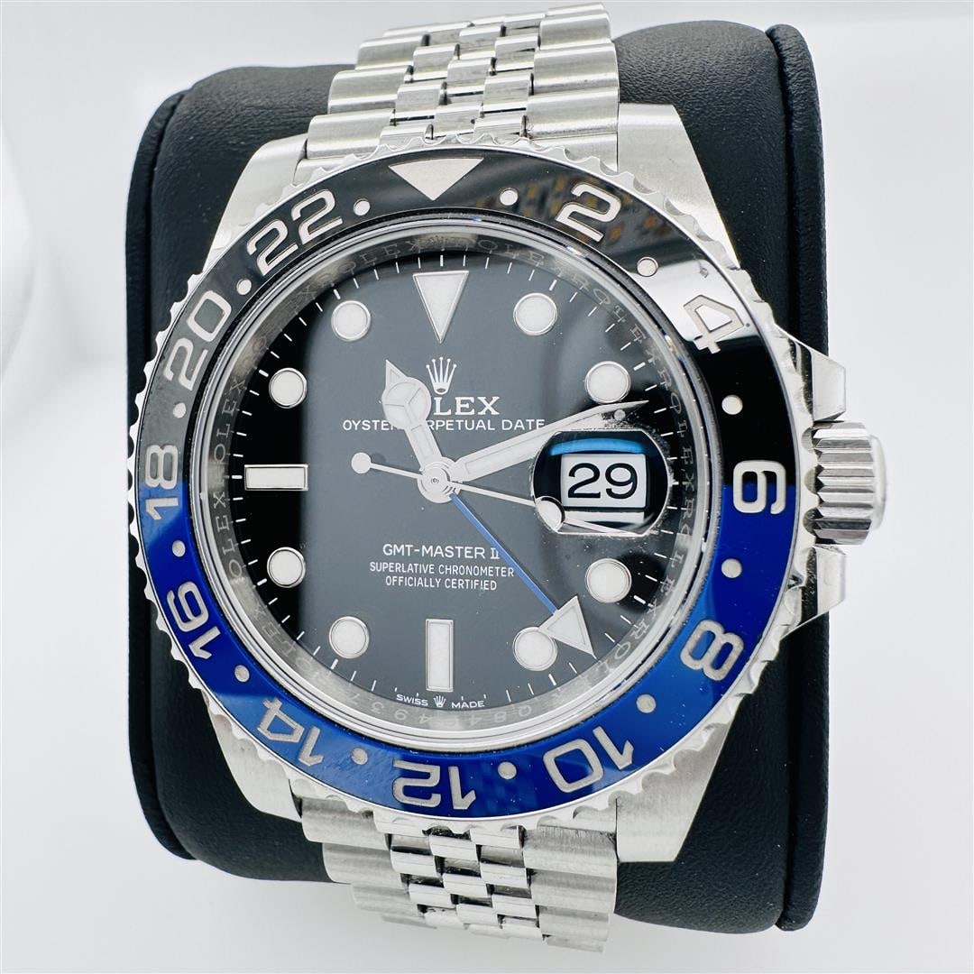 Rolex 2020 GMT-Master II 40mm Jubilee 2022 Full Set Wristwatch w/ box and papers: One New Rolex 2022 GMT-Master II 40mm Jubilee Full Set. Rolex-GMT-Master II comes with warranty card. This full set includes box and papers. Stainless steel case with a stainless steel jubilee bracele