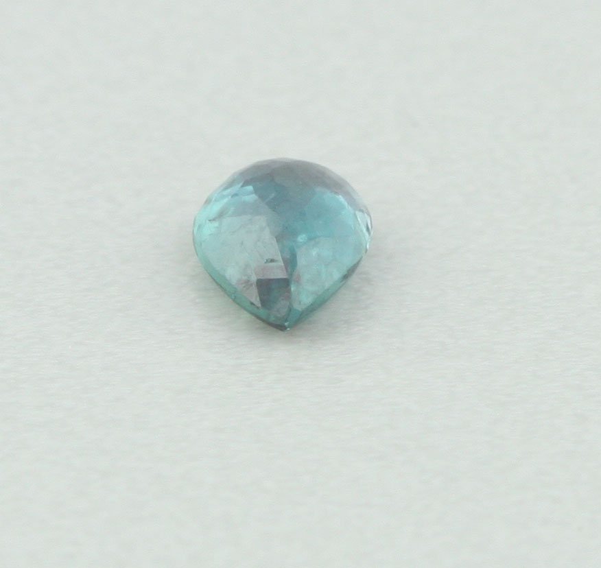 Rare 0.89ct ALEXANDRITE Gemstone GIA Certified RM582: Rare 0.89ct ALEXANDRITE Gemstone GIA Certified RM582. NH372CV. Excellent Condition! Cut: PEAR. GIA Report #31341102. Thank you for viewing this lot! We are always adding new inventory and new auctions