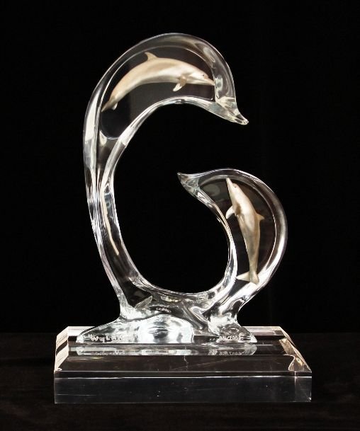 Wyland Sculpture Lucite Dolphin L/E-S/N NS91: Wyland Sculpture Lucite Dolphin L/E-S/N NS91. Excellent Condition! SLKA. Wyland Lucite sculpture. Dolphins - pewter & lucite. #931/2000. SOLD OUT! Measures approx. 10 tall on base and 7" long. Wyland'