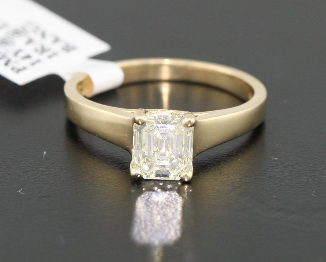 14KT Yellow Gold 1.06tcw Diamond Solitaire Ring J91: 14KT Yellow Gold 1.06tcw Diamond Solitaire Ring J91. PL3891TM. New Condition! One electronically tested 14KT yellow gold ladies cast diamond solitaire ring with a bright polish finish. Good workmanshi