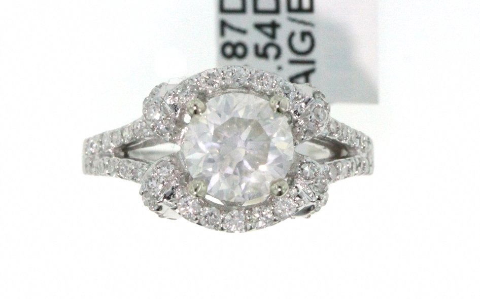 14KT White Gold 2.41ct Diamond Wedding Ring RM465: 14KT White Gold 2.41ct Diamond Wedding Ring RM465. New Condition! SD5144BB. One electronically tested 14KT white gold ladies cast diamond unity ring with a bright finish. Condition is new, good workma