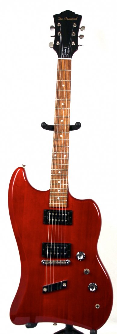 De Armond Guild Tribute Jet Star Guitar DGUI63: De Armond Guild Tribute Jet Star Guitar DGUI63. Excellent Condition! RP432FG. This very cool De Armond Guild tribute Jet Star guitar looks like something out of a ZZ Top video with it's two noiseless 