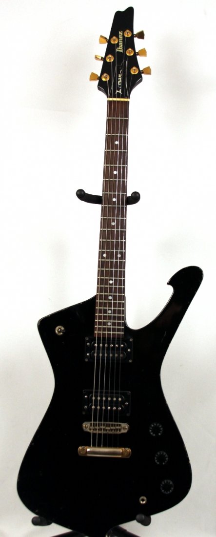 Vintage 1979 Ibanez Iceman in Black DGUI53: Vintage 1979 Ibanez Iceman in Black DGUI53. As-Is Condition! QE903GO. This vintage 1979 Ibanez Iceman in black is the infamous Kiss guitar without the inlays. It's two noiseless humbuckings are amazin