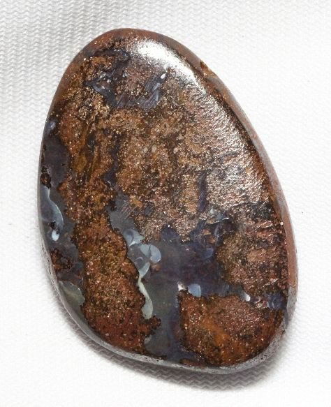 Boulder Opal (60.66ct.) BO118: Boulder Opal (60.66ct.) BO118. Excellent Condition! GT4LX. One Boulder Opal pendant weighing 60.66ctw. Thank you for viewing this lot. We are always adding new inventory and new auctions, so check bac
