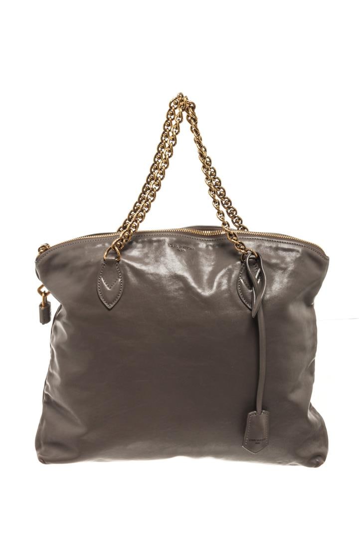 Louis Vuitton Grey Leather Lockit Chain Shoulder Bag: One Louis Vuitton Grey Leather Lockit Chain Shoulder Bag. Item is sold AS-IS. All available information is listed in the description and shown in the photo. louis vuitton grey leather lockit chain sho
