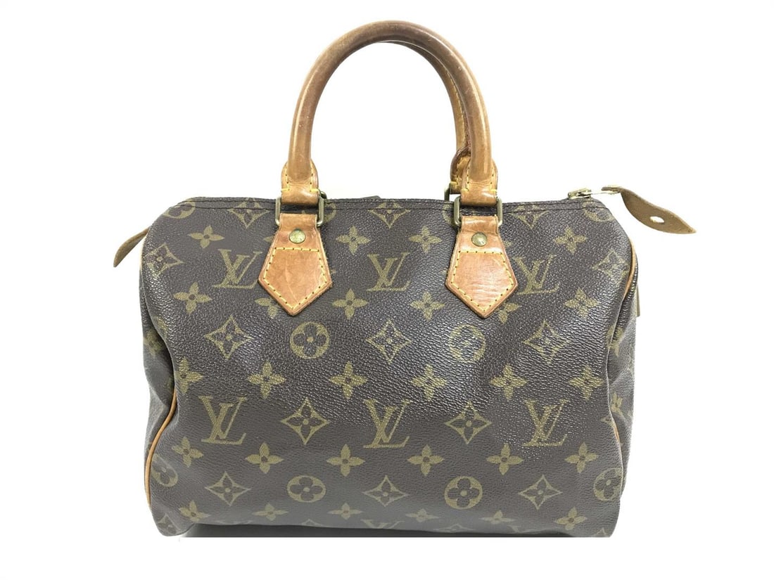 Louis Vuitton Speedy 25: One Louis Vuitton Speedy 25. Item is sold AS-IS. All available information is listed in the description and shown in the photo. Monogram