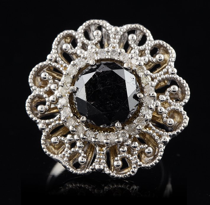 14KT White Gold 4.08ct Black & White Diamond Ring FRD41: 14KT White Gold 4.08ct Black & White Diamond Ring FRD41. Great Condition! TB169TB. One electronically tested 14KT white gold ladies cast black and white diamond ring. Condition is new, good workmanshi