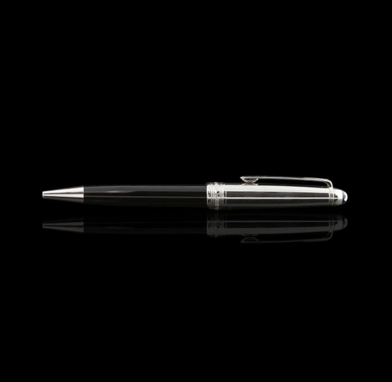 Montblanc Meisterstuck Dove Stainless Steel Roller Pen: Montblanc Meisterstuck Dove Stainless Steel Roller Pen ED1458 - Montblanc Meisterstuck Dove Stainless Steel Roller Pen ED1458. Good condition! PK554HT. One Montblanc Meisterstuck dove stainless steel 