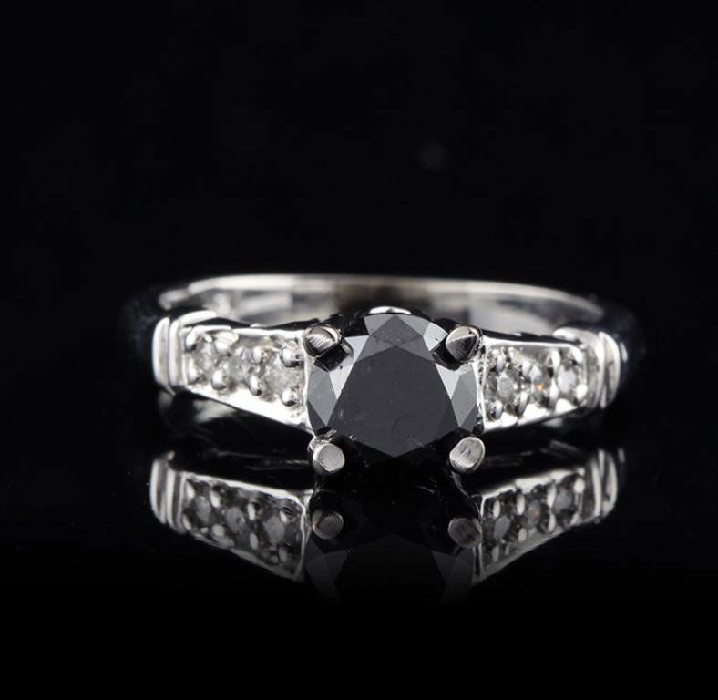 14KT White Gold 1.30ct Black Diamond Ring FRD94: 14KT White Gold 1.30ct Black Diamond Ring FRD94. Great Condition! ZC306ML. One electronically tested 14KT white gold ladies cast black and white diamond ring with a bright finish. Condition is new, go