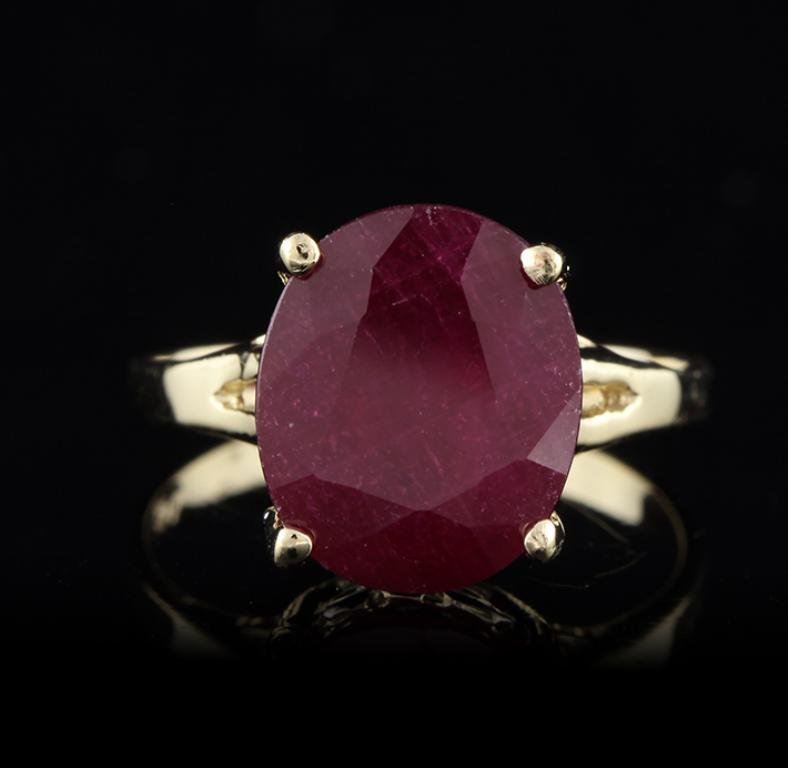 14KT Yellow Gold 6.55ct Ruby Ring FRD63: 14KT Yellow Gold 6.55ct Ruby Ring FRD63. Great Condition! AA754BR. One electronically tested 14KT yellow gold ladies cast ruby solitaire ring. Condition is new, good workman ship. The featured ruby is
