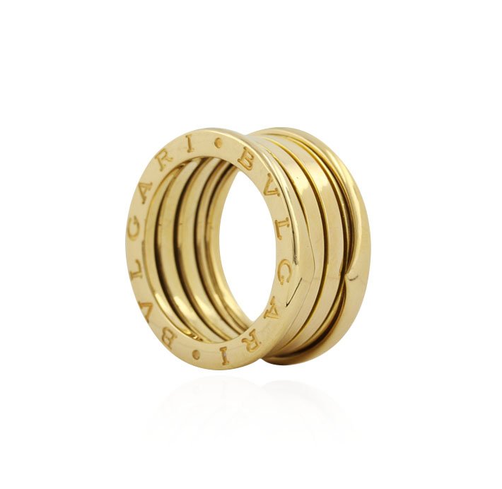 Bvlgari 18KT Yellow Gold Ring A4609: Bvlgari 18KT Yellow Gold Ring A4609. Good Condition! LG3031TK. One electronically tested 18KT yellow gold cast & assembled ring with a bright polish finish. Condition is good. The ring is from Bvlgari