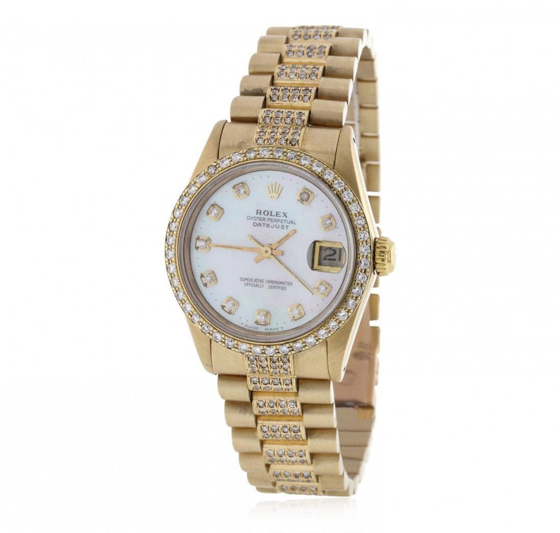 Rolex 18KT Yellow Gold Midsize DateJust Collection: Rolex 18KT Yellow Gold Midsize DateJust Collection Style Wristwatch A5677. Average Condition PF8009FR. One, hand crafted & machine milled Rolex Midsize DateJust wristwatch Crown Collection style, elec
