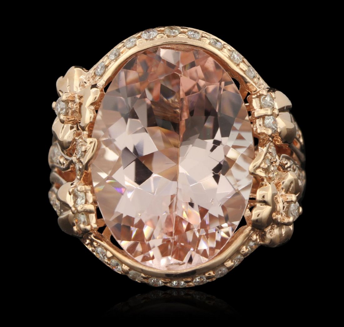 14KT Rose Gold 12.11ct Morganite and Diamond Ring CRJ94: 14KT Rose Gold 12.11ct Morganite and Diamond Ring CRJ94. Good Condition! DT8031UC. One ring featuring 5.88 grams of 14KT rose gold with (1) morganite with a total weight of 12.11cts and (44) diamonds