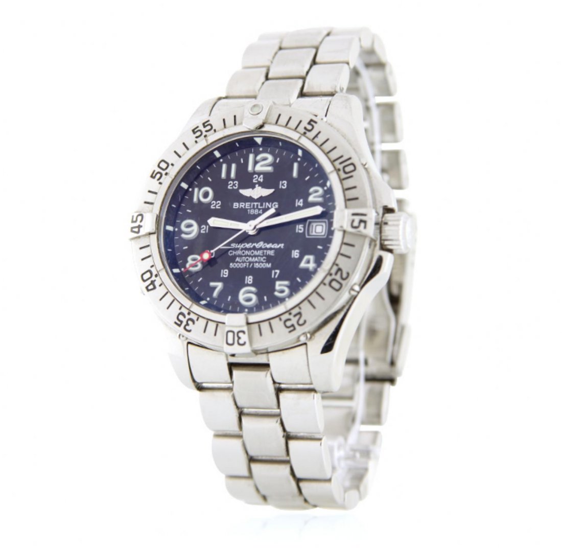 Gents Breitling Super ocean Automatic Stainless Steel: Gents Breitling Super ocean Automatic Stainless Steel Watch GD501. Good Condition! MK1003KY. One gent's Breitling Super Ocean automatic watch featuring: a 42mm case, rotational bezel, stainless steel 