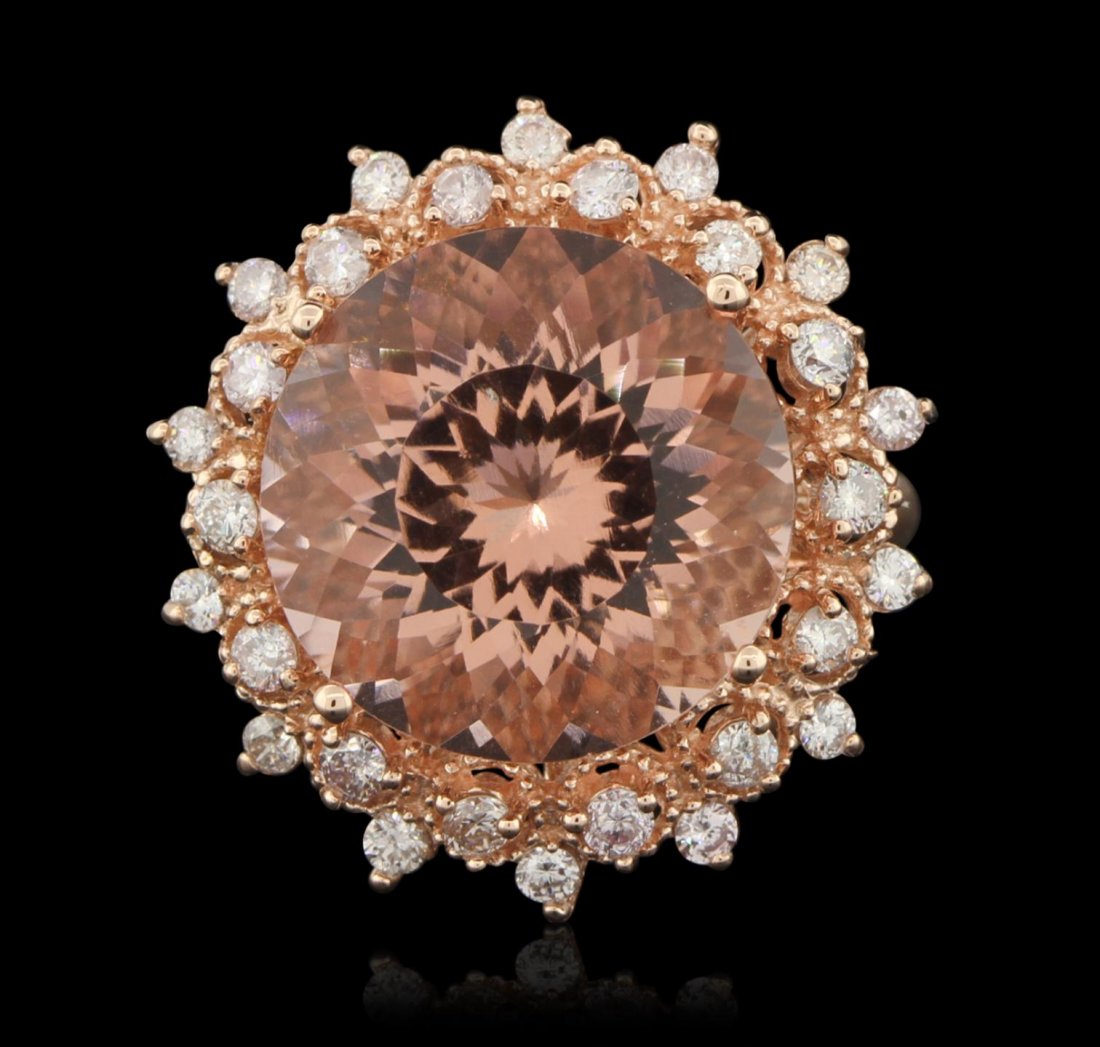 14KT Rose Gold 8.91ct Morganite and Diamond Ring A6168: 14KT Rose Gold 8.91ct Morganite and Diamond Ring A6168. Great Condition! ZC5051PM. One electronically tested 14KT rose gold ladies cast morganite and diamond ring with a bright finish. Condition is ne