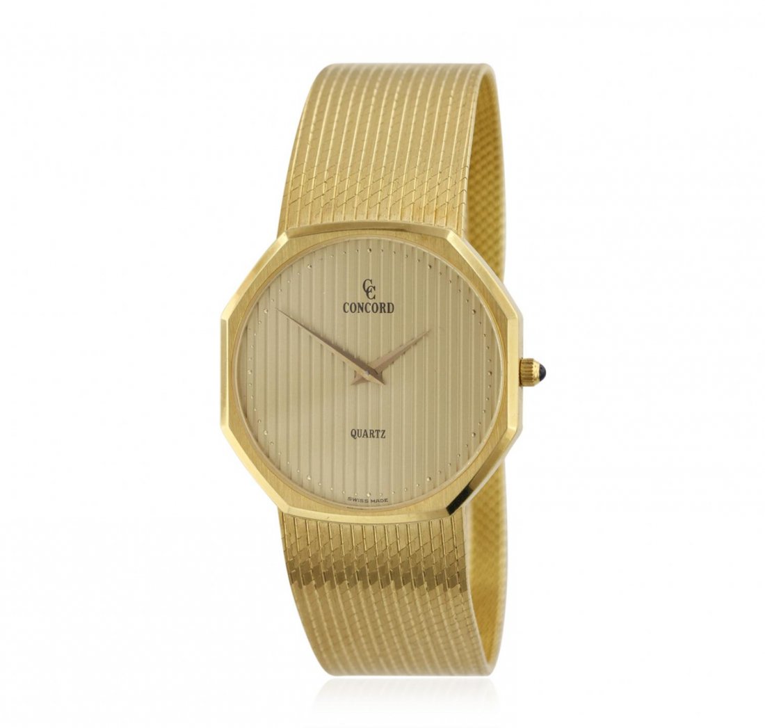 18KT Yellow Gold Concord Mariner Watch JRM378: 18KT Yellow Gold Concord Mariner Watch JRM378. Excellent Condition! YP6052ZP. One vintage CONCORD MARINER 18 karat yellow gold wristwatch electronically tested.Case: measures 32.00 in diameter and 4.0