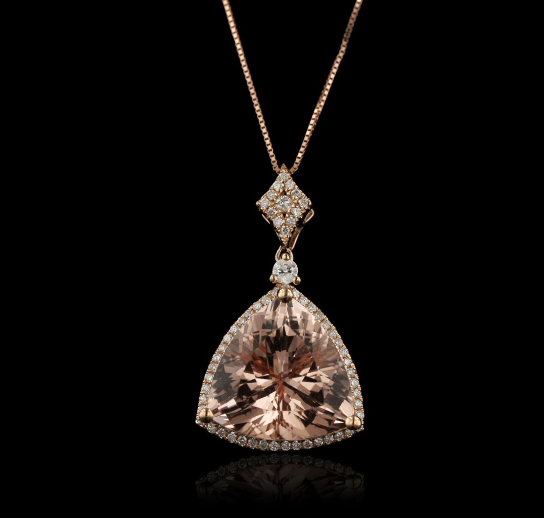 14KT Rose Gold 8.03ct Morganite and Diamond Pendant: 14KT Rose Gold 8.03ct Morganite and Diamond Pendant With Chain CRJ143. Good Condition! VR859VY. One pendant with chain featuring: 2.45 grams of 14KT rose gold, (1) 8.03ct morganite and 0.31cts of diam