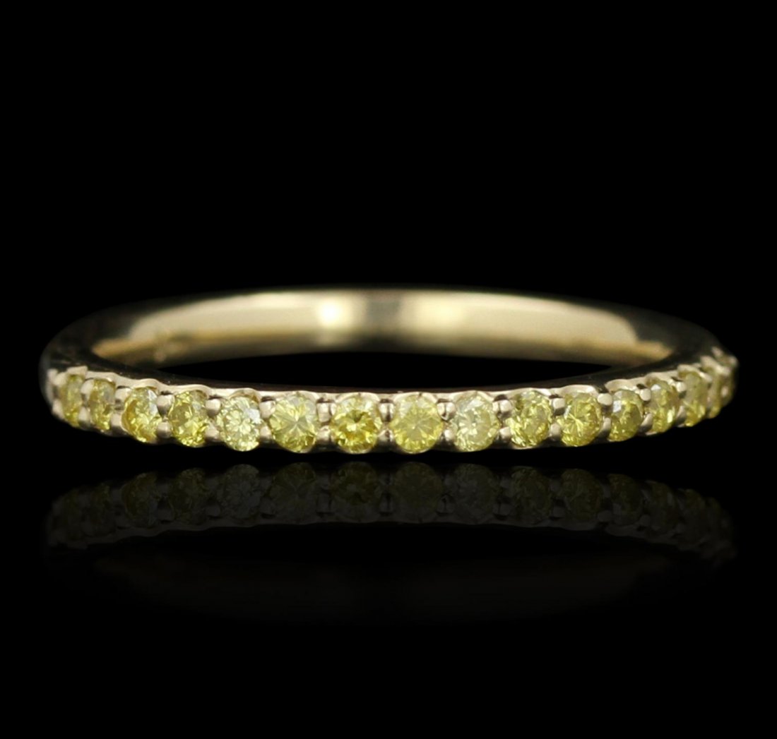 14KT Yellow Gold 0.31ctw Yellow Diamond Ring GB4474: 14KT Yellow Gold 0.31ctw Yellow Diamond Ring GB4474. Good Condition! SX353DZ. One ring featuring: 2.20 grams of 14KT yellow gold and 0.31ctw of yellow diamonds.