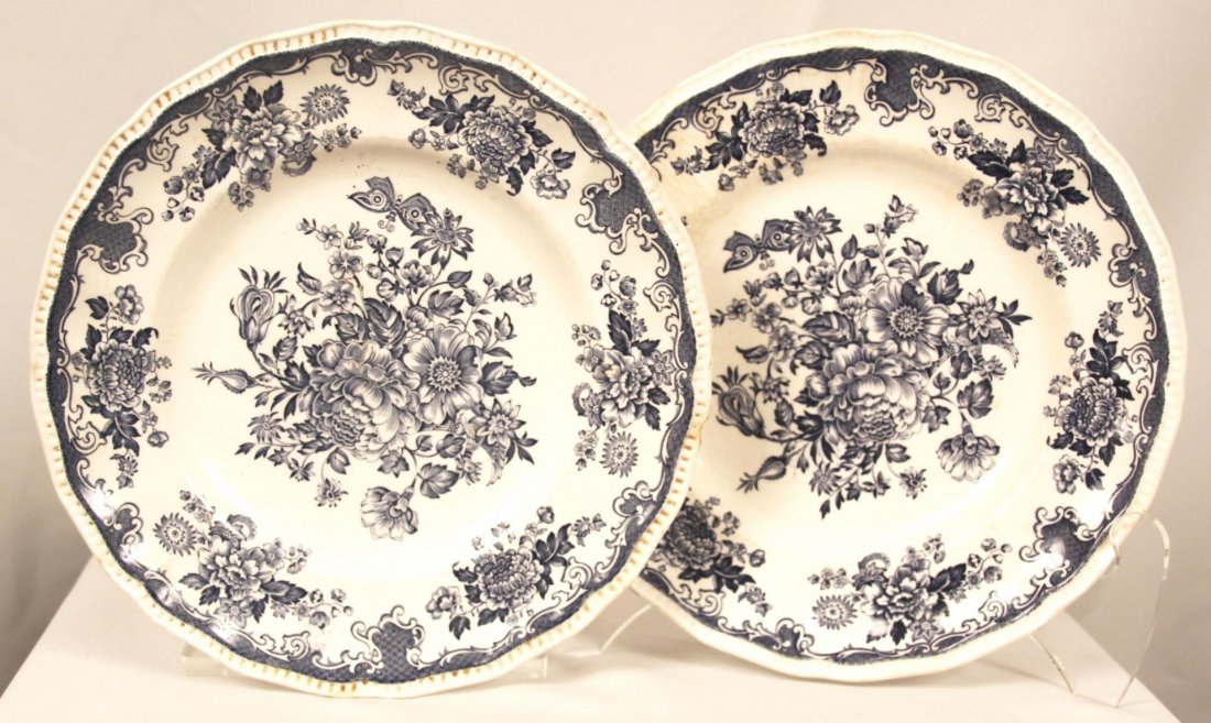 Vintage Kensington Stafford Ironstone "Balmoral" 2: Vintage Kensington Stafford Ironstone "Balmoral" 2 Dinner Plates ED1229. Fair Condition! AS42TX. Vintage Kensington England Ironstone "Balmoral". Circa 1960. Two dinner plates - measures 10". Chipped 
