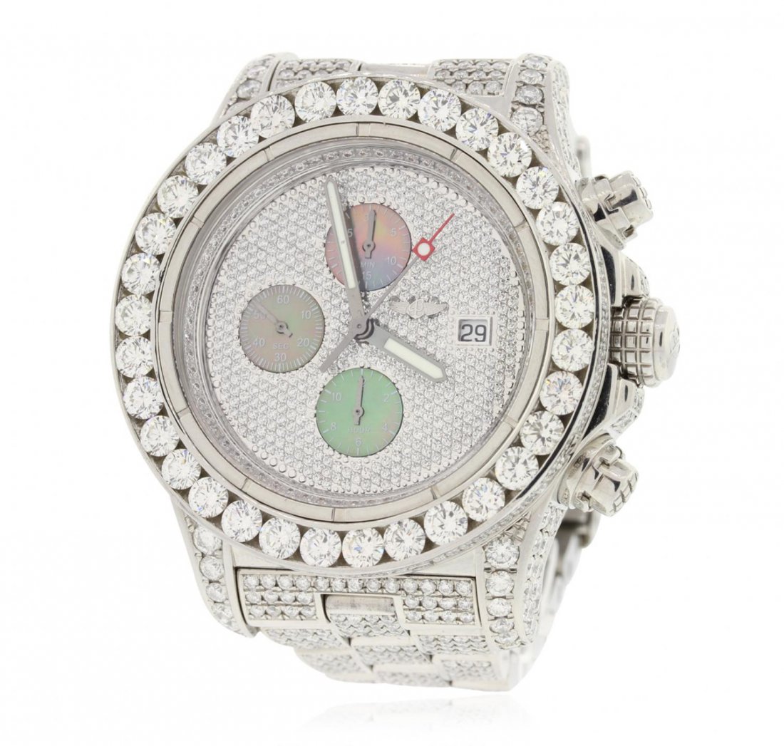 Breitling Stainless Steel 30.00ctw Diamond Super: Breitling Stainless Steel 30.00ctw Diamond Super Avenger Wristwatch A6063. Average Condition! EB20051UH. One gents, Breitling Chronograph wristwatch the Aeromarine Super Avenger electronically tested 