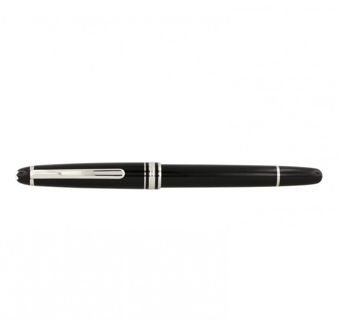 Montblanc Meisterstuck Platinum Line Classique: Montblanc Meisterstuck Platinum Line Classique Rollerball Pen GD524. Good Condition. PN155PT. One Montblanc Meisterstuck Classique rollerball pen in deep black precious resin with elegant platinum-pla