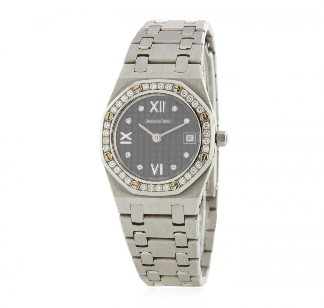 Ladies Audemars Piguet Stainless Steel Diamond: One Ladies Audemars Piguet Stainless Steel Diamond Wristwatch featuring: Blue Diamond Bezel, Stainless Steel 28mm case (32mm with crown) and band, grey dial with date at 3 o'clock, quartz movement, sa
