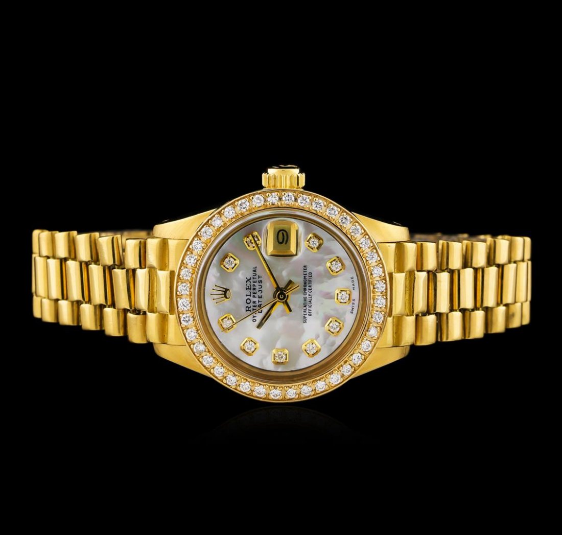 Rolex 18KT Yellow Gold Diamond DateJust Ladies Watch: One ladies, hand crafted & machine milled Rolex DateJust model wristwatch electronically tested 18KT yellow gold, Circa: 1979, Swiss Hallmarked Case: 26mm oyster, Scalloped Crown: twinlock with Rolex