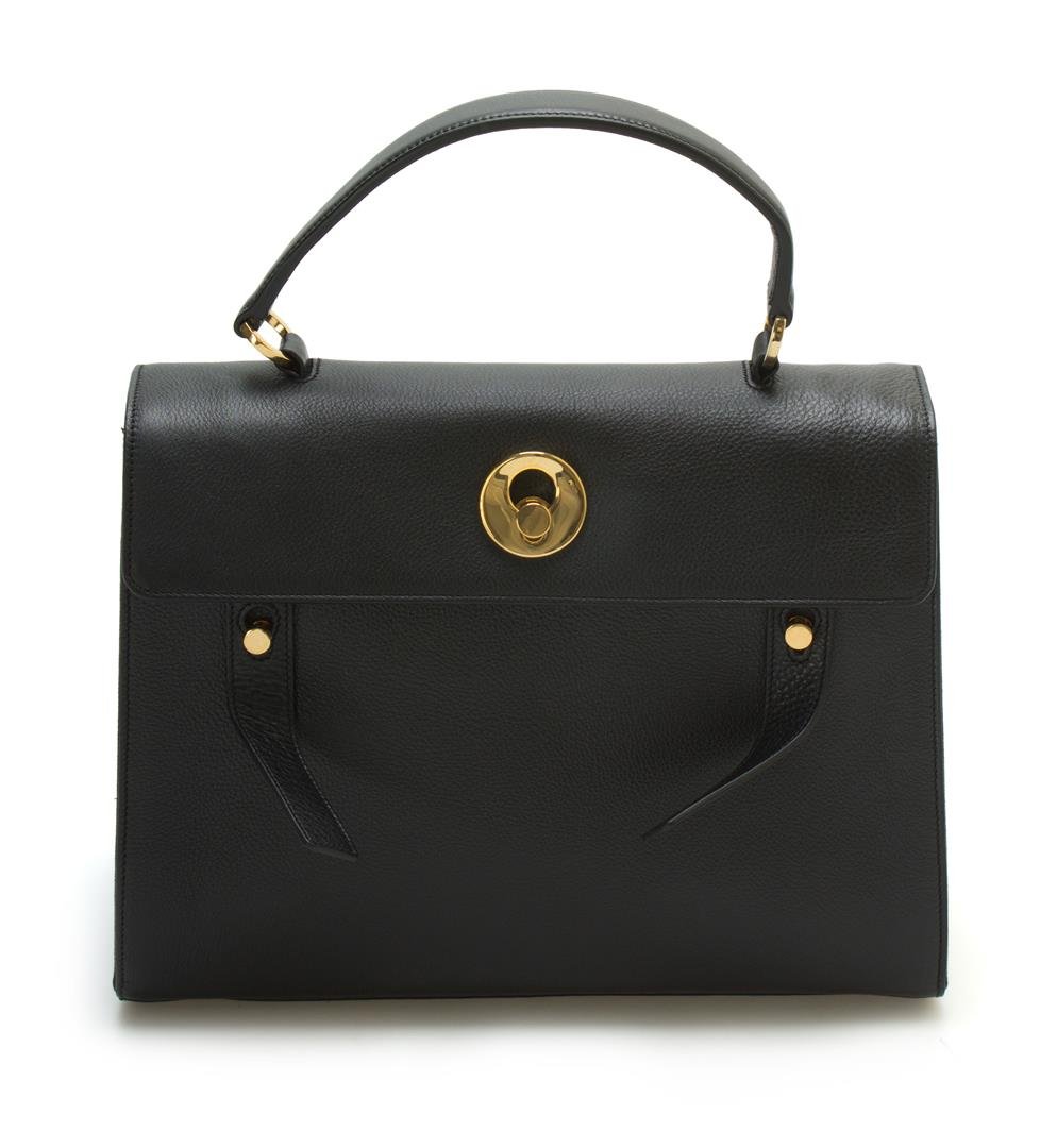 YSL Saint Laurent Red Medium Muse Two Muse 2 Bag Black: Saint Laurent YSL Muse 2 Black leather bag - all leather including sides Single top handle with 4.5" drop 3 Studs closures / push studs to expand sides 2 compartment and interior zip pocket, exterior