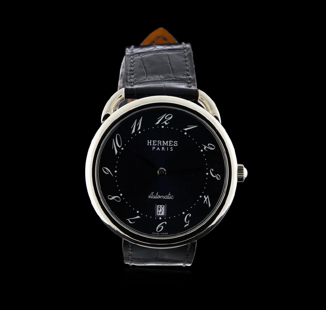 Hermes Stainless Steel Arceau TGM Watch: One, Hermes Stainless Steel Arceau TGM wristwatch electronically tested, Case: 41mm, Case Back: high relief Hermes logo, and engraved ID numbers, Crown: twin lock with Hermes logo, Bezel: fixed, high 