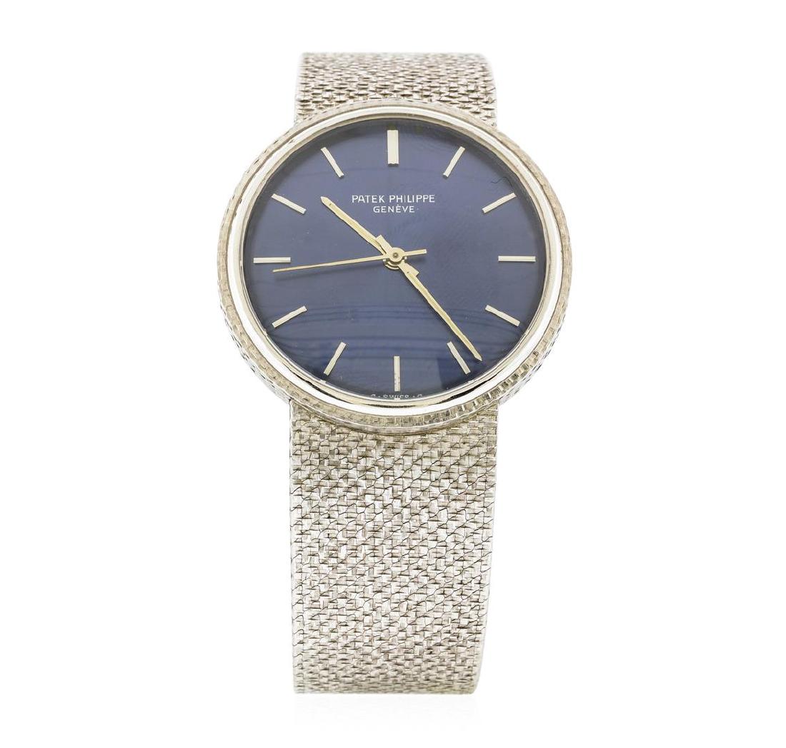 Patek Philippe 18KT White Gold Men's Watch: One gents, Patek Philippe Calatrava wristwatch electronically tested 18KT White gold. Case: 34mm diameter, Case Back: available space for engraving, Crown: located on the Case Back, Bezel: linen-textu