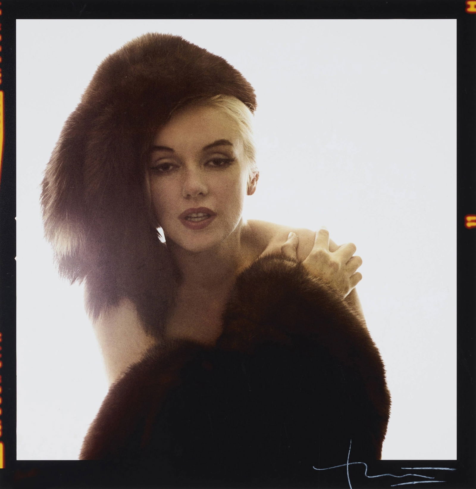 BERT STERN MARILYN MONROE IN FUR HAT PRINT (1 of 1)