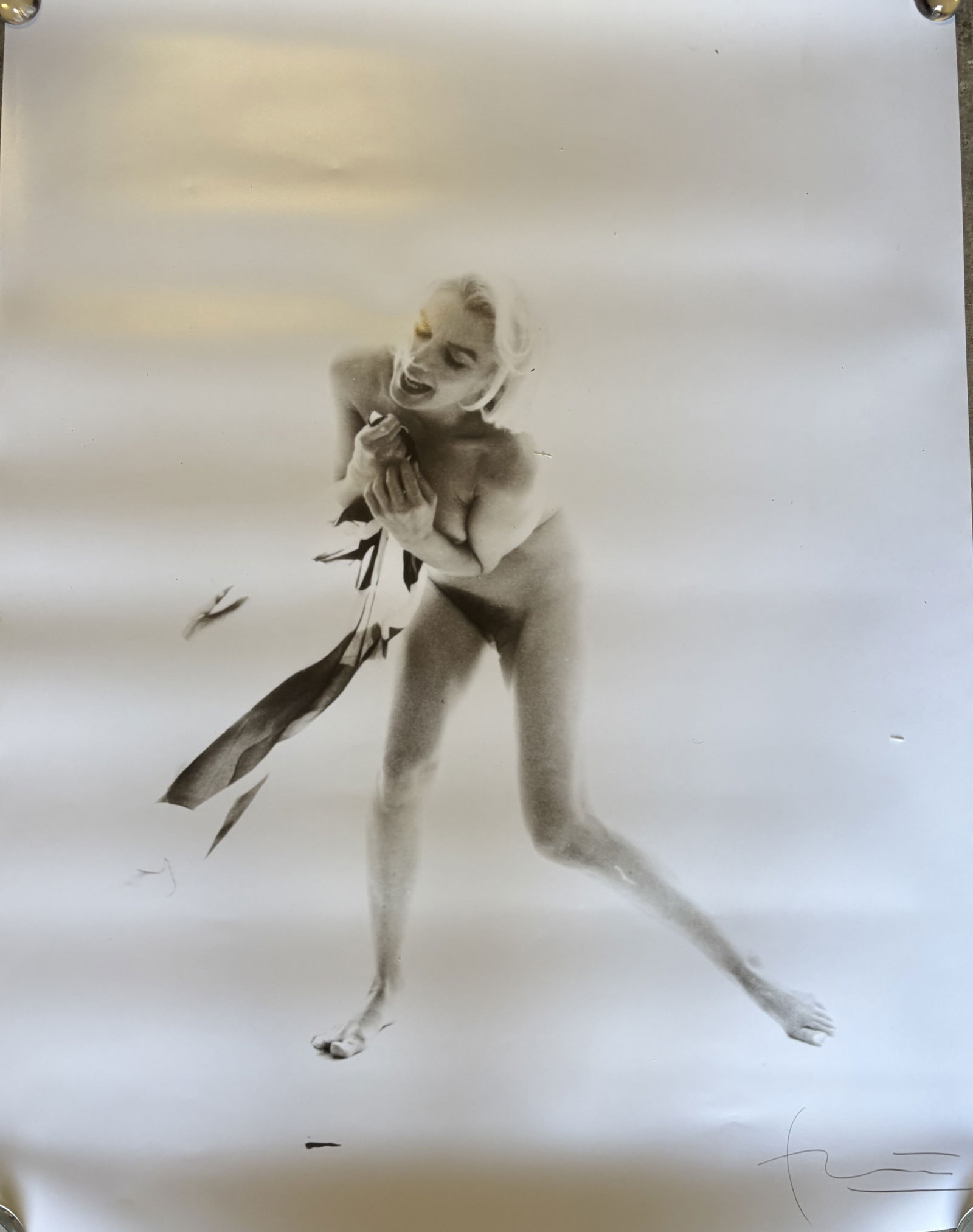MARILYN MONROE FIGURE PHOTO PRINT (1 of 1)