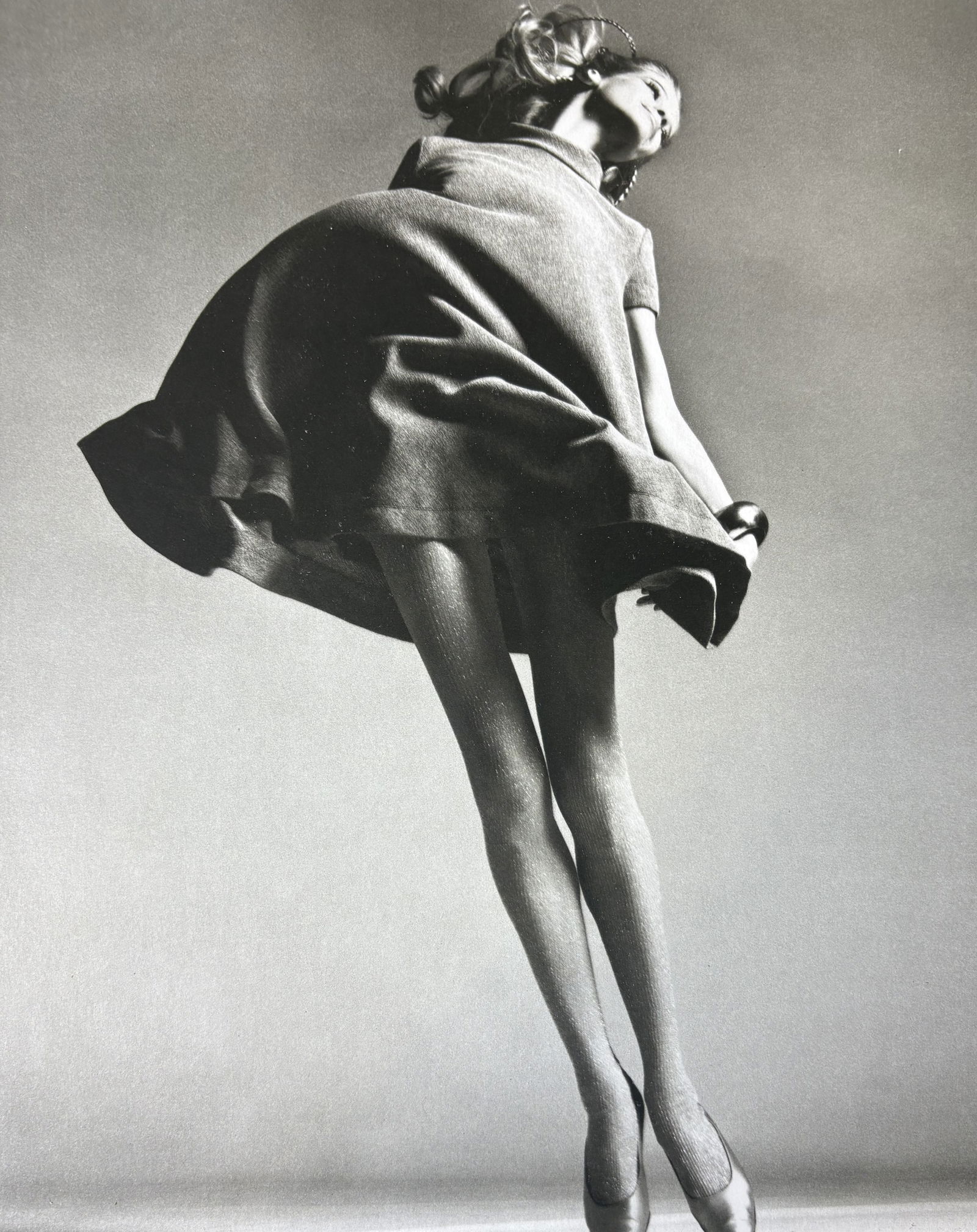 RICHARD AVEDON VERUSCHKA DUOTONE PRINT: Richard Avedon Veruschka Duotone Print mounted to board measuring at 8.25x10 inches