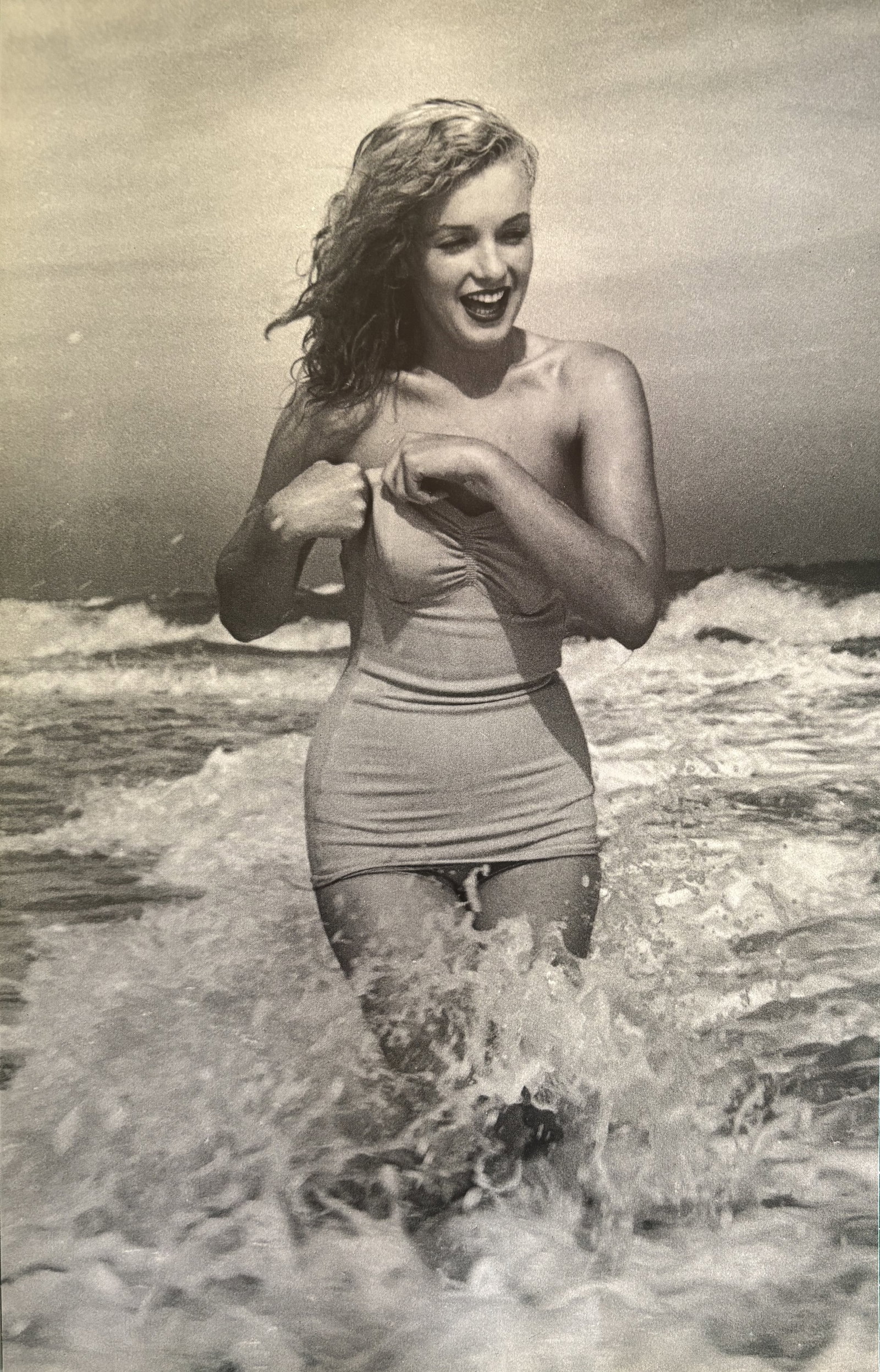 ANDRE D MARILYN MONROE DUOTONE PRINT: Andre D Marilyn Monroe Duotone Print mounted to board measuring at 8x12.25 inches